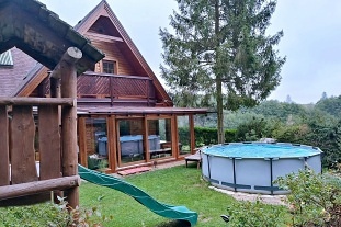 Nov� objekt: Chata s baz�nem - Slovensk� r�j - Sokol� dolina 4S-033