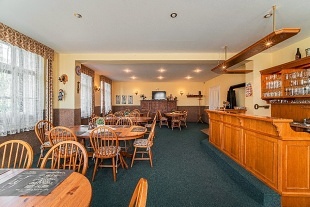 Penzion s vhledem na panorma Orlickch hor