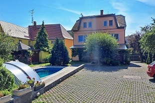 Penzion baz�n a vinn� sklep - Podyj� - Znojmo