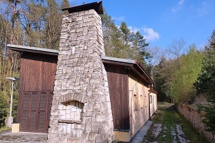 Nov� objekt: Chata u Slapsk� p�ehrady - z�mek Konopi�t� 1C-039