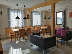 Chalupa s baznem - esk rj - Klokosk skly