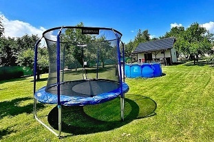 Nov� objekt: Chata s baz�nem - Novohradsk� hory - Nov� Hrady 2C-094