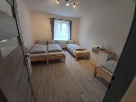 Chalupa Jizersk� hory - Tanvaldsk� �pi��k - Sou�