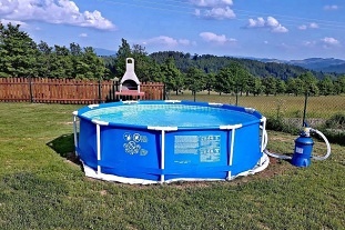 Chalupa s baznem - Kralick Snnk - Doln Morava