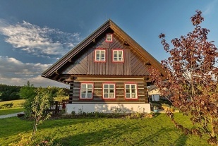 Nov objekt: Roubenka a kachlov pec - rsk vrchy - Vysoina 9C-084