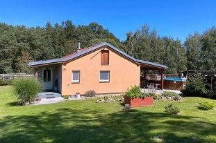 Nov objekt: Chata s baznem - Novohradsk hory - Kamenn 2C-128