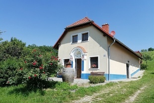 Nov objekt: Vinn sklep Hartman - chalupa Mutnice 1M-131