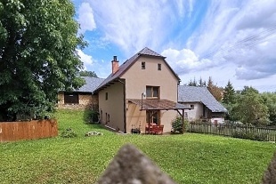 Chalupa Javosk jeskyn - hrad Bouzov - Litovel