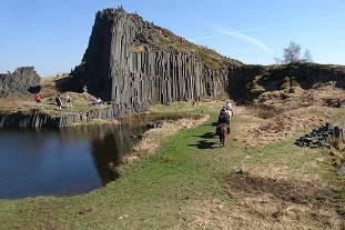 Chata s baznem - Pansk skla - Slunen