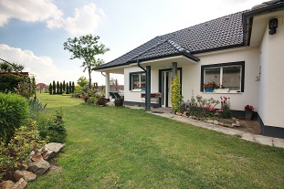 Recenze: Rekrean dm se zahradou - termly Vek Dvornky