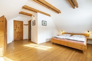 Wellness roubenka s jezírkem - Nová Ves nad Nisou