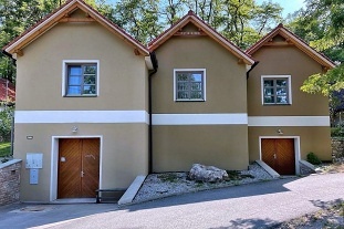 Nov� objekt: Chalupa P�lava a vinn� sklep - Stolov� hora 1M-146