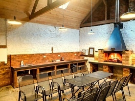 Chalupa s baz�nem Velk� Ku� - Mra�ov - Blatn�