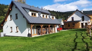 Nov objekt: Chalupa wellness a bazn - Bl - Studen vrch 8C-152