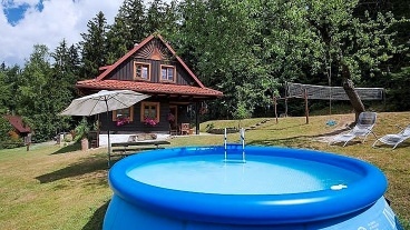 Nov objekt: Valask roubenka s baznem - cyklostezka Beva 3M-126