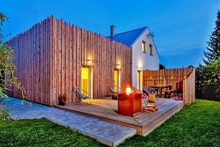 Rodinn� chata - dom�c� kino a v��ivka - Malenovice