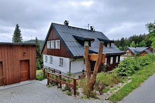 Krkonošská chalupa - bazén a sauna - Mechovice