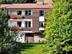 Rekreační dům se zahradou - Pec pod Sněžkou