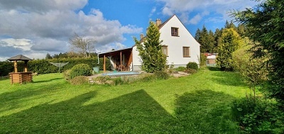 Recenze: Chalupa Lipno - Pl�ni�ka - �ern� v Po�umav�