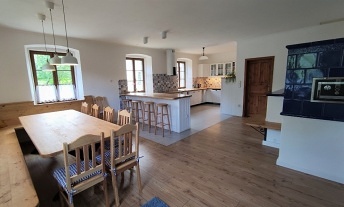 Chalupa s baznem - Krlky - Doln Morava