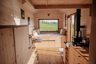 Glamping vhled do krajiny - chata Jizersk hory