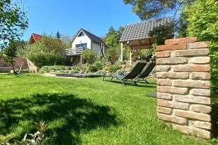 Nov� objekt: Glamping s baz�nem a zahradou - Kutn� Hora
