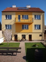 Rodinn penzion a vinn sklep Plava - Nov Mlny