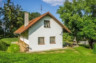 Jihoesk chalupa s baznem - Truskovice - Vodany