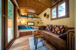 Glamping s wellness - Toulava - přehrada Slapy