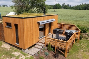 Nov� objekt: Chata s v�hledem na rybn�k - ���rsk� vrchy 9C-123