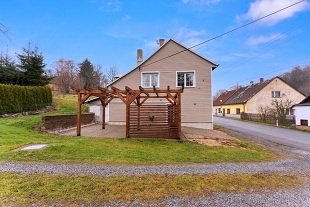 Chalupa u hradu Svojanov - Toulovcovy Maštale