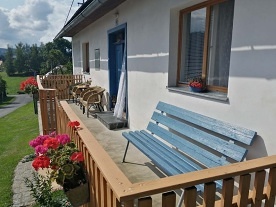 umavsk chalupa - vrch Borek - hrad Velhartice