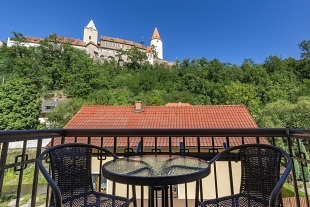 Recenze: Chalupa K�ivokl�tsko - Berounka - hrad K�ivokl�t