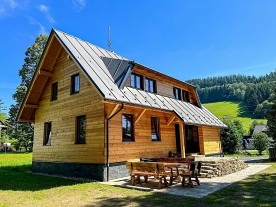 Nov objekt: Chalupa Medvd hora - eka Desn - Dlouh strn 2M-237