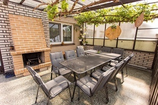 Rekreační dům s bazénem - Velké Pavlovice