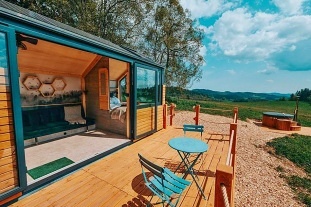 Glamping Lipensko a koupací sud - Tiny House