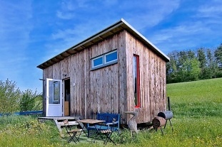 Glamping na louce - Tiny house Toulovcovy Maštale