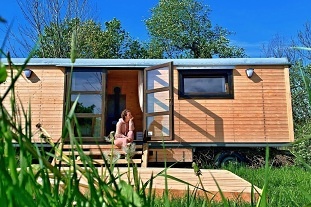 Nov� objekt: Glamping Jesen�ky - Maringotka - hrad Edel�tejn 2M-246