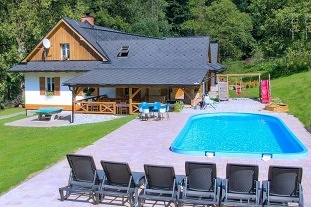 Nov objekt: Chalupa s baznem - pod Lysou horou - ance 3M-025