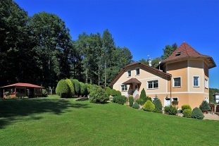 Nov objekt: Penzion s baznem - Slavkovsk les - Podles