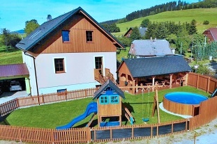 Nov objekt: Chalupa - bazn a dtsk hit - Krlky 8C-296