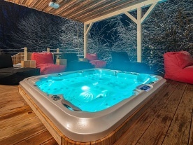 Chata Beskydy - vivka a domc kino - ance