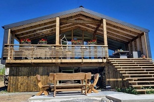 Nov� objekt: Chata s wellness - a v�hledem na Lu�ick� hory 10C-143