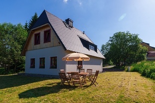 Nov� objekt: Kru�nohorsk� designov� chalupa - Kl�novec 4C-135