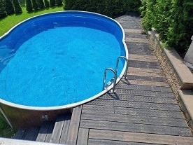 Chalupa s baznem - Jizersk hory - Zlat Olenice