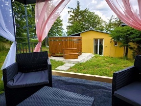 Nov objekt: Chata s koupacm sudem a saunou - Hradisko 1M-290