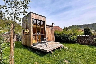 Nov objekt: Chata u potoku Nedvdika - hrad Perntejn 1M-293