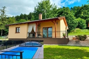 Nov objekt: Wellness Chaty s baznem - esk rj - Trosky 7C-171