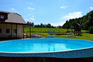 Rodinná chalupa s bazénem - Kašperské Hory