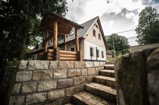 Nov objekt: Chalupa Broumovsko - Adrpasko - Teplick skly 8C-316